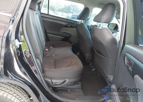 2020 Toyota Highlander L z USA, uszkodzony, nr VIN 5TDCZRAH7LS004849